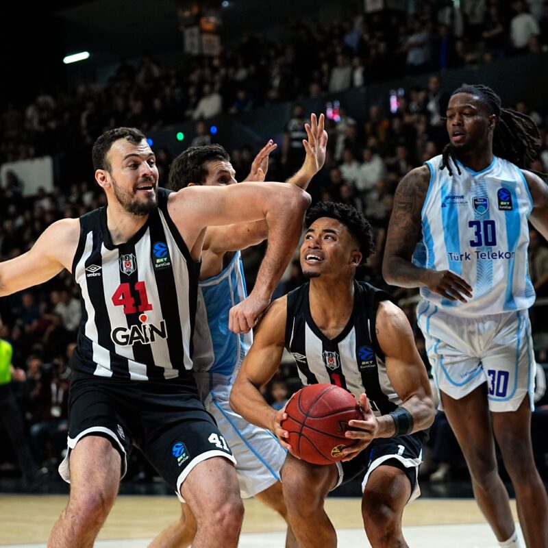 Beşiktaş Gain, EuroCup'ta Çeyrek Finalde! Beşiktaş Gain 91-81 Türk Telekom