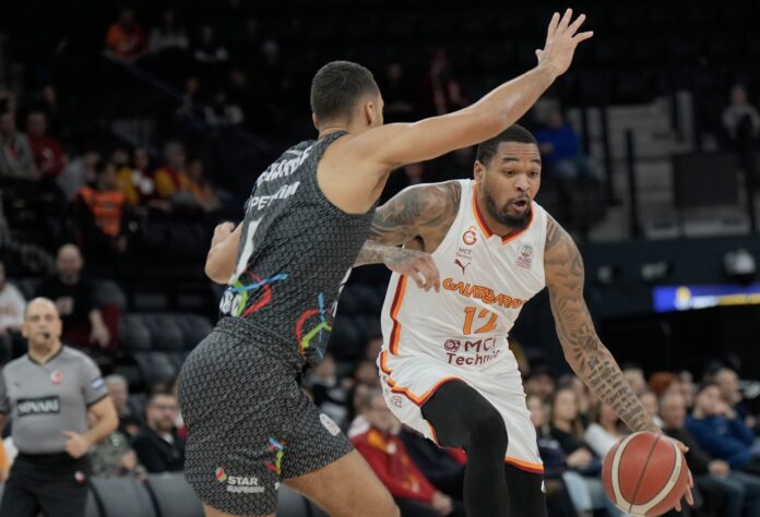 galatasaraydan-evinde-farkli-galibiyet-gs-mct-technic-90-61-aliaga-petkim Galatasaray'dan Evinde Farklı Galibiyet: GS MCT Technic 90-61 Aliağa Petkim
