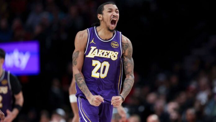 Lakers, Playoff Kadrosuna Nick Smith Jr.'i Katti Lakers, Playoff Kadrosuna Nick Smith Jr.'ı Kattı