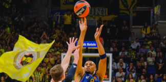 Ataşehir’de Önce Seremoni Sonra Şenlik!(Fenerbahçe Tarfin 100-76 Bayern Münih)